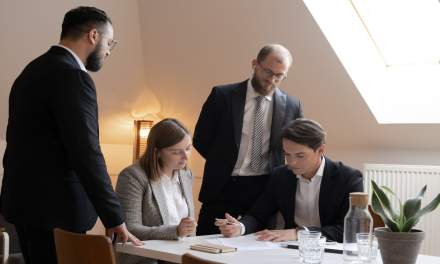 PEO vs EOR Morocco: Which Model Is Right for Your Business?